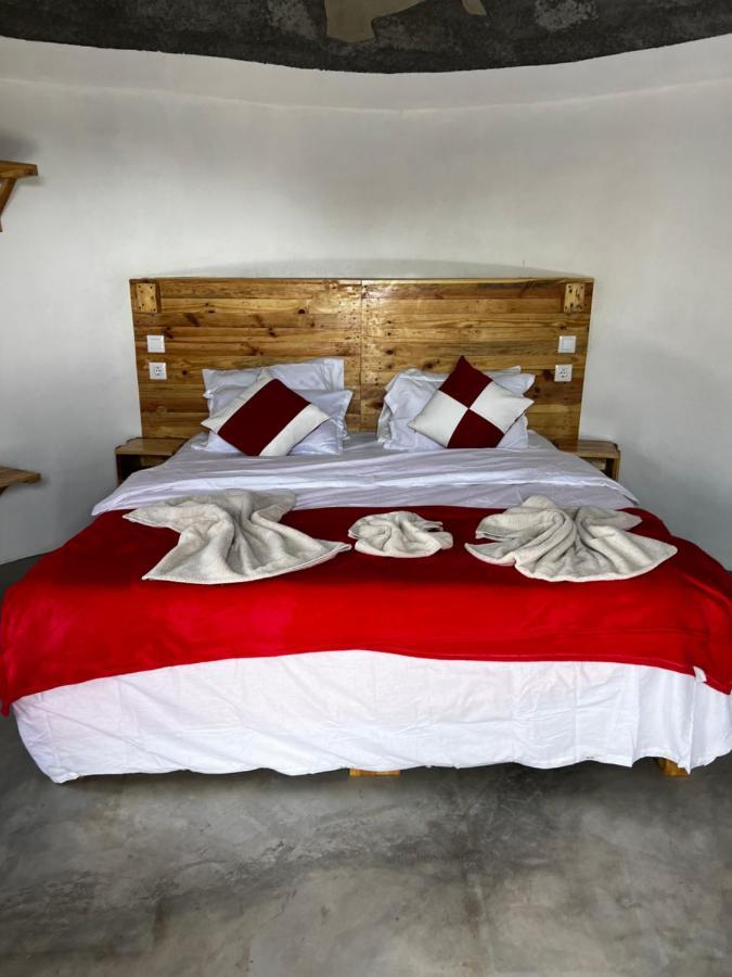 Ecofunco Bed and Breakfast Portela Exteriör bild