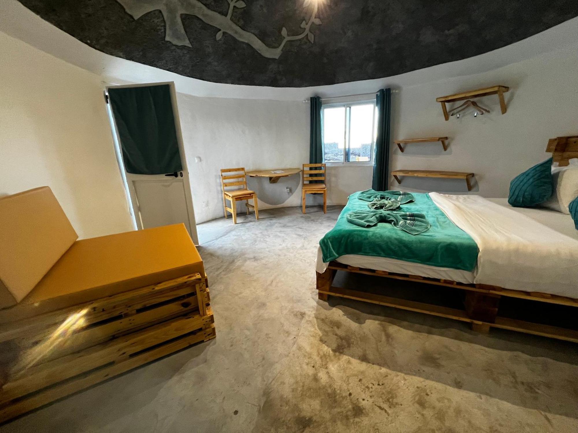 Ecofunco Bed and Breakfast Portela Exteriör bild